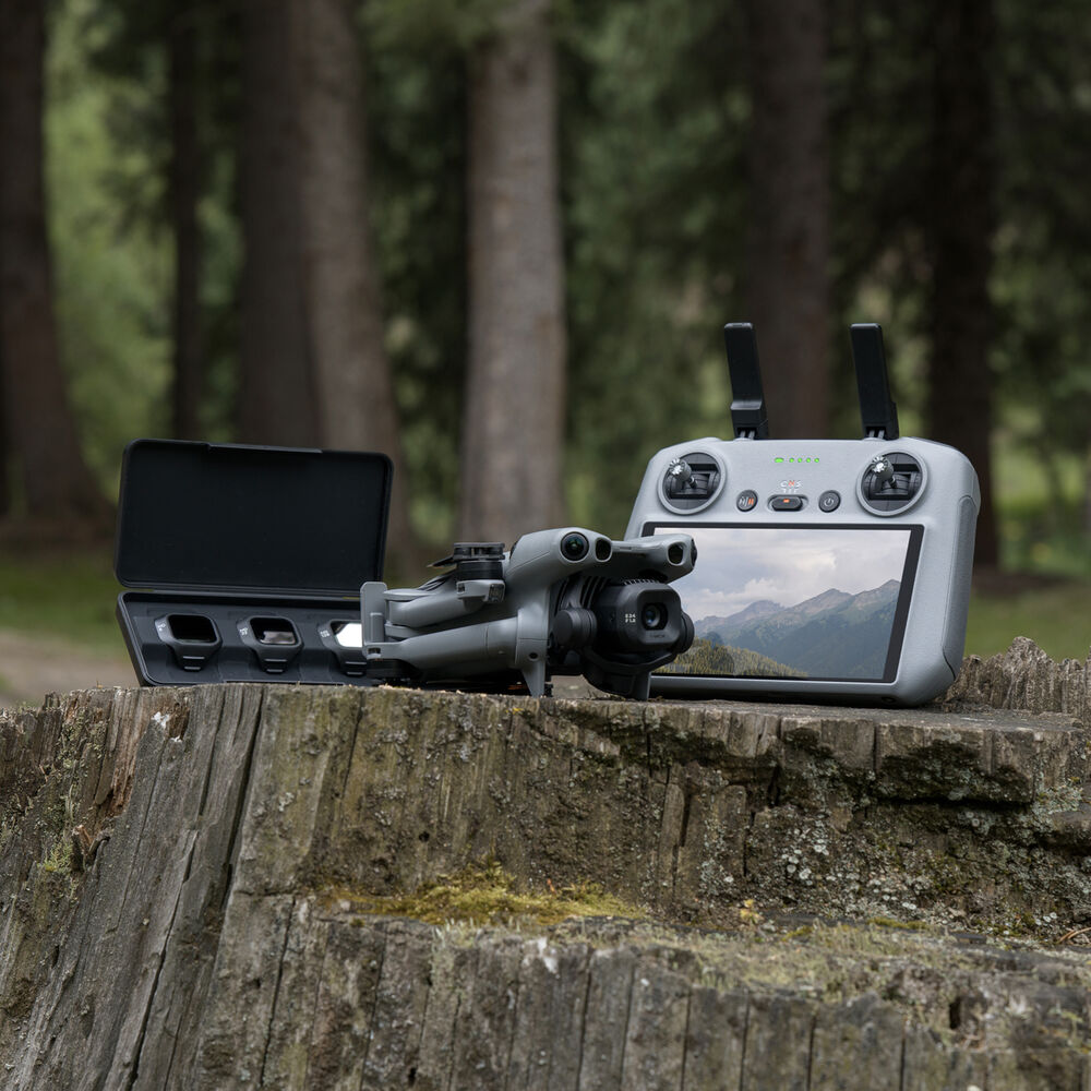 DJI Mini 5 Pro Drone Fly More Combo Plus con RC 2 (3 Baterías)