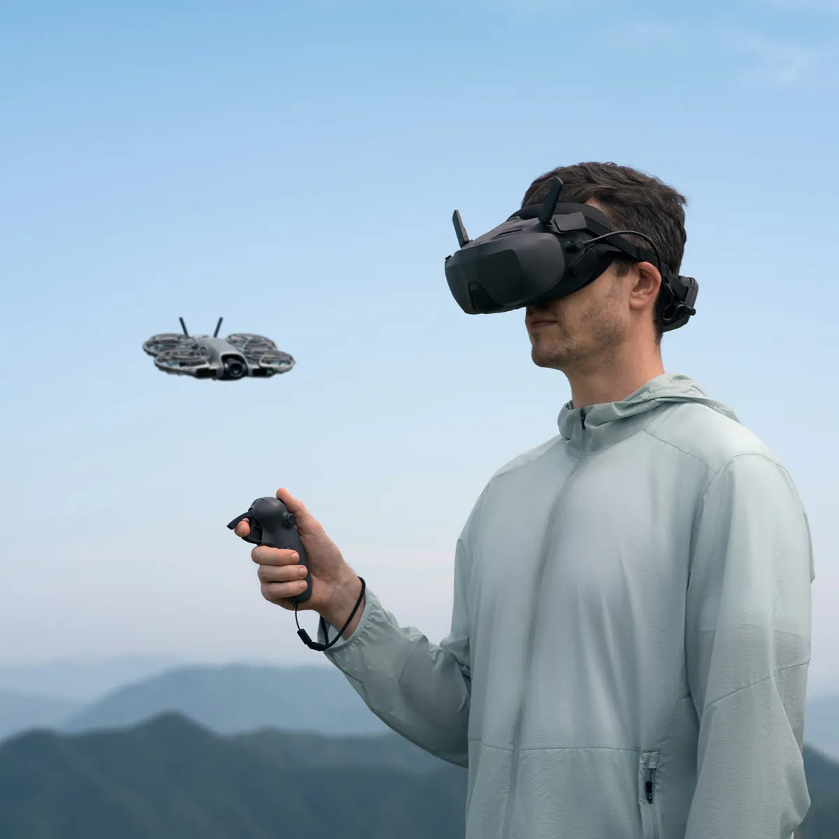 DJI NEO 2 Motion Fly More Combo con Goggles N3